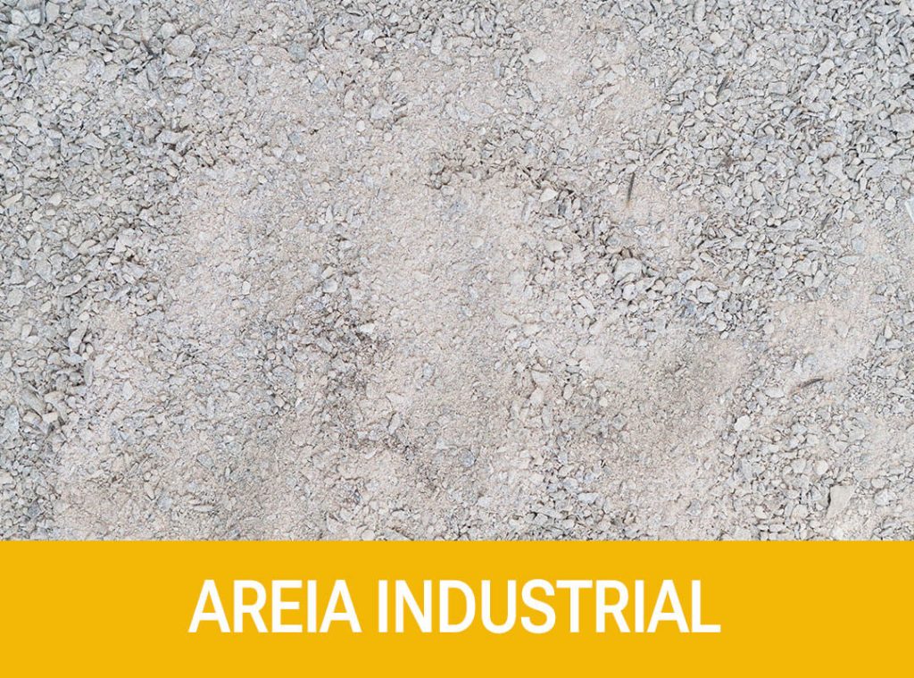 Areia industrial produzida pela Solução Britas em Nova Bréscia, RS